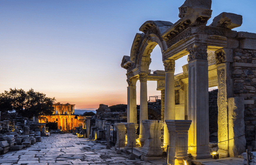 Efes Antik Kenti’ne Nasıl Gidilir? Giriş Ücreti Ne Kadar? 