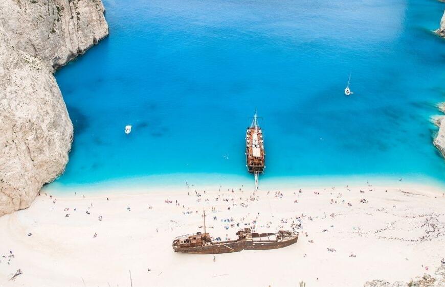Gitmesi Kolay, Fiyatları Uygun: Yunanistan'ın En Güzel 9 Plajı
