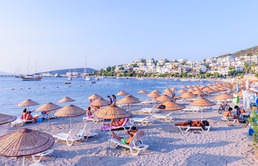 Bodrum Gümbet plajında denize girilir mi? Gümbet plajı ücretli mi?