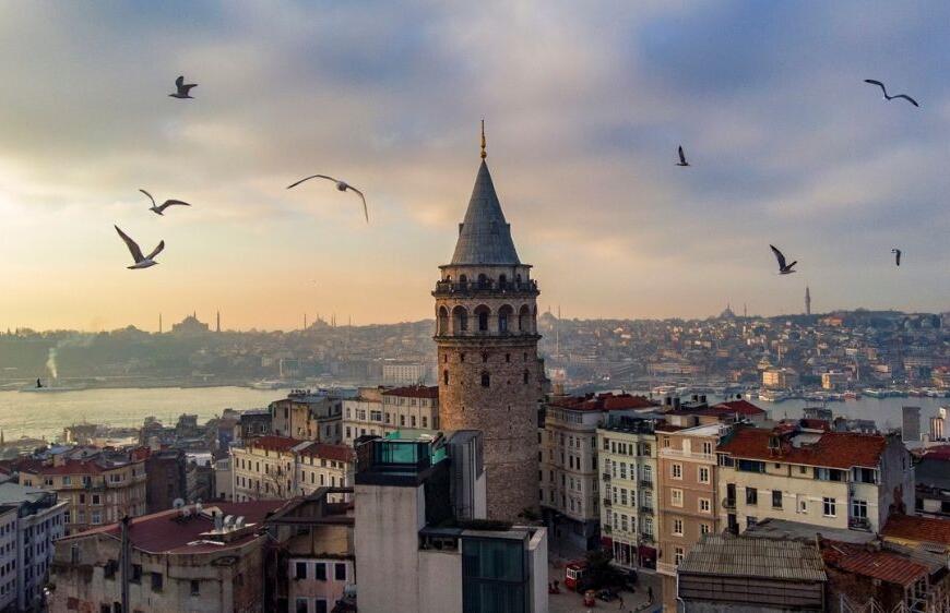 İstanbul'un gözbebeği Galata Kulesi manzarasına sahip mekanlar... Galata Kulesi'ni en güzel konumda gören mekanlar