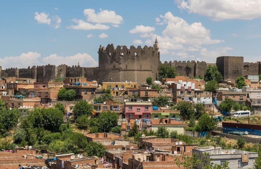 Diyarbakır Kültür Yolu Festivali takviminde neler var, hangi sanatçılar gelecek? 